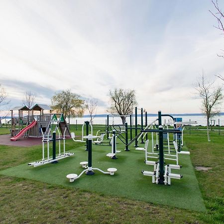 Marine Apartman By Bltn Siófok Zewnętrze zdjęcie