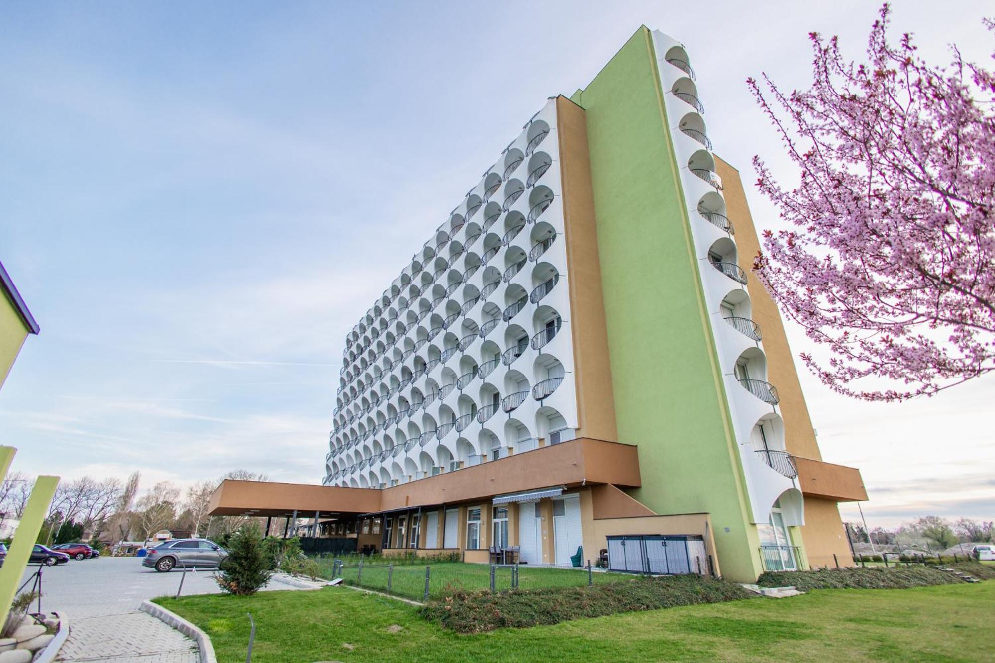 Marine Apartman By Bltn Siófok Zewnętrze zdjęcie